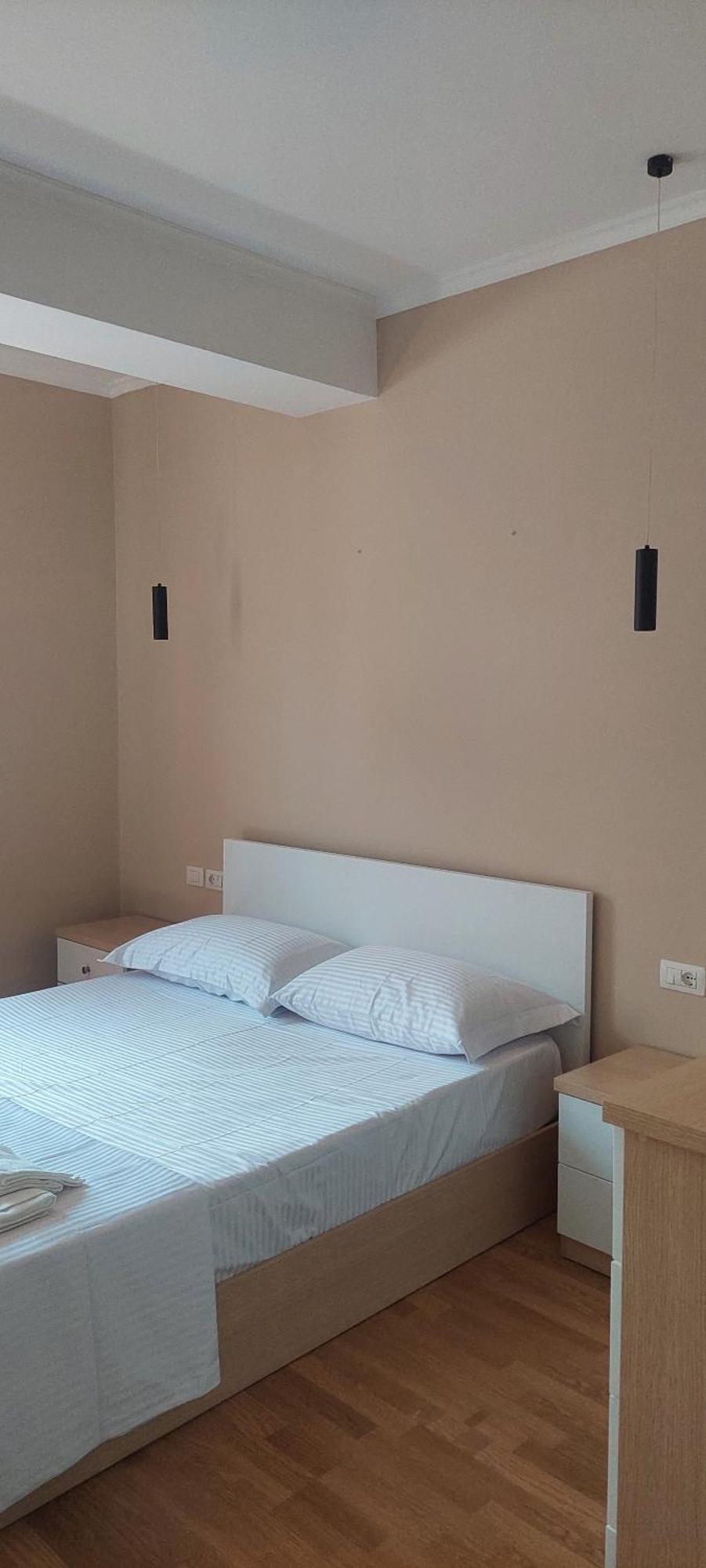 Lu-Er Tirana Center Apartment Ngoại thất bức ảnh